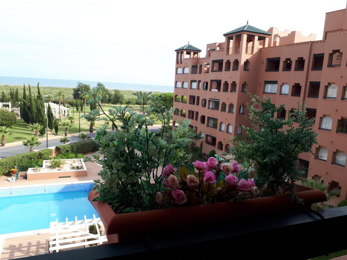 Apartamento Playa Verde Isla Canela Exterior photo